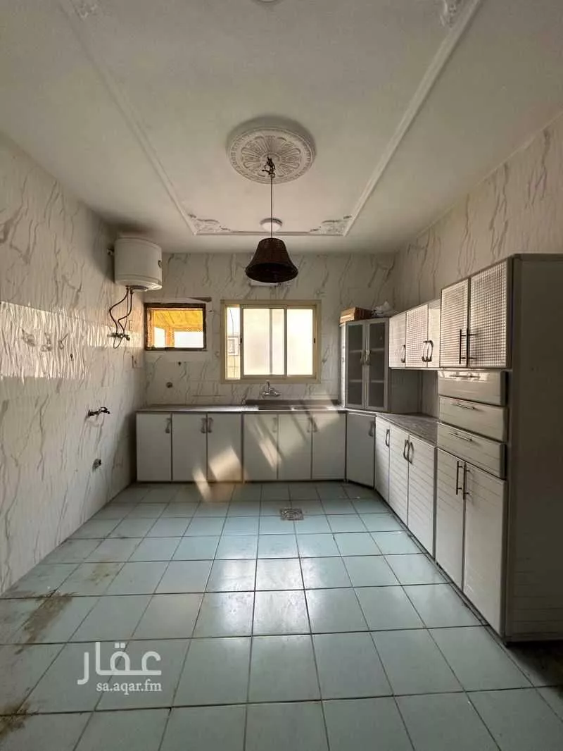عمارة 450 م² في المزروعية 8