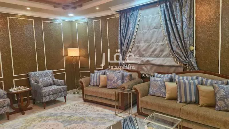 فيلا 9 غرف في طيبة 14