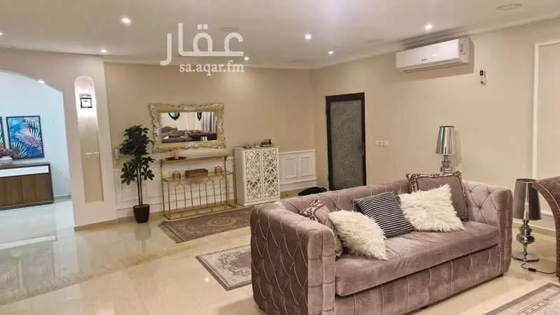 فيلا 9 غرف في طيبة 20
