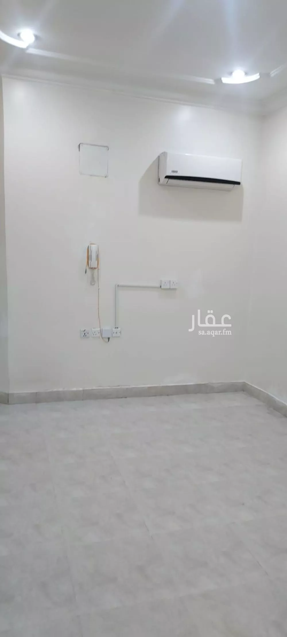 شقة 4 غرف في الملقا 5