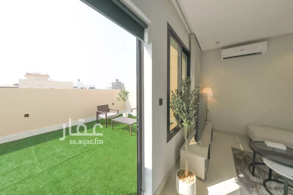 2 bedroom apartment in Al Salamah 6