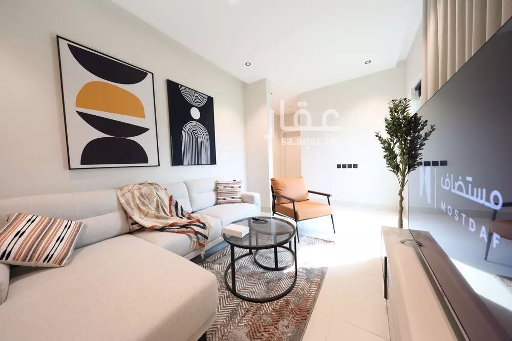 2 bedroom apartment in Al Salamah 8