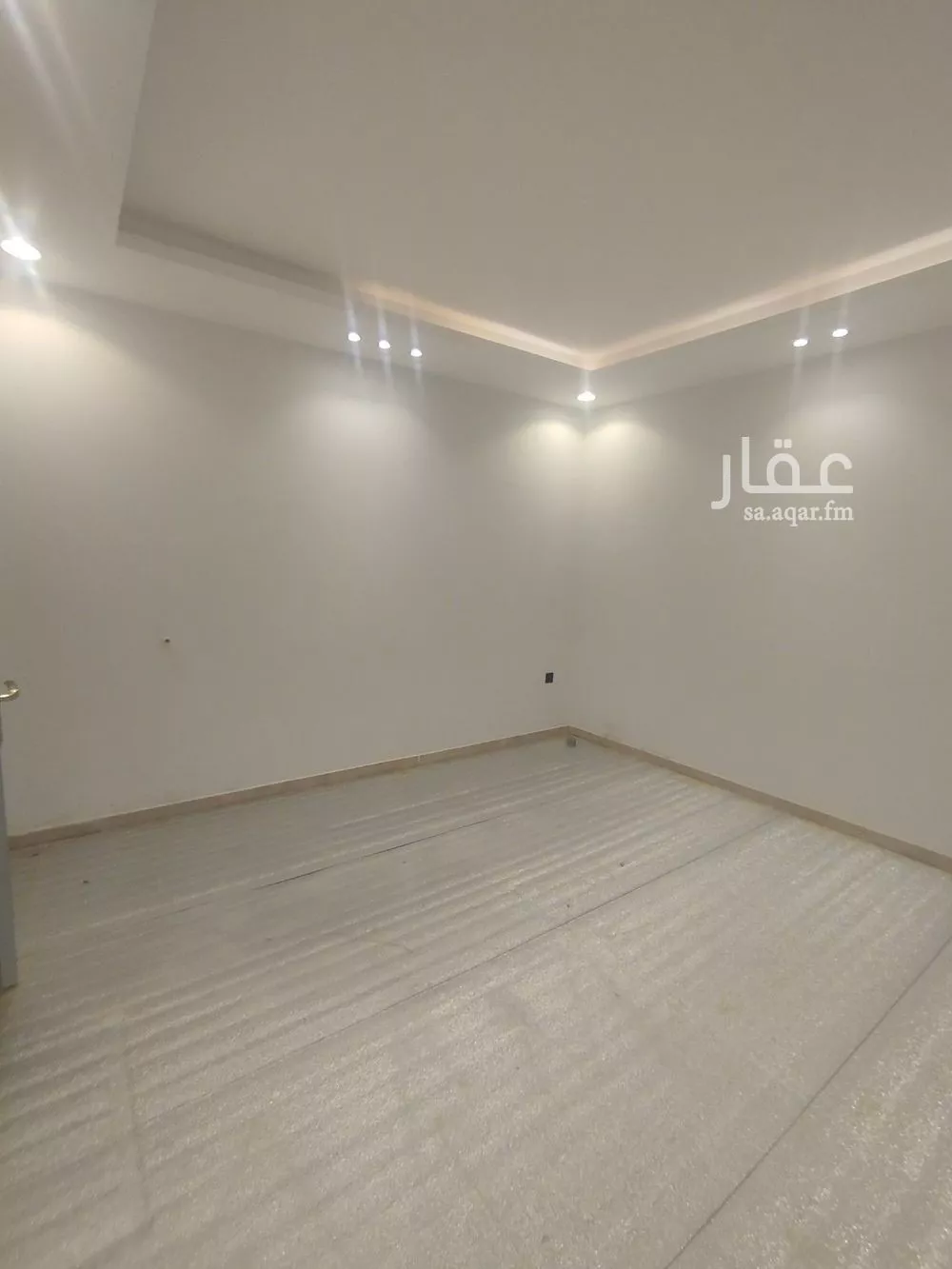 شقة 1 غرف في العقيق 4