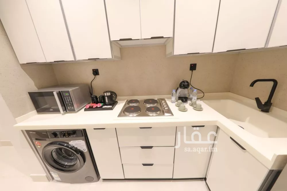 2 bedroom apartment in Al Salamah 21