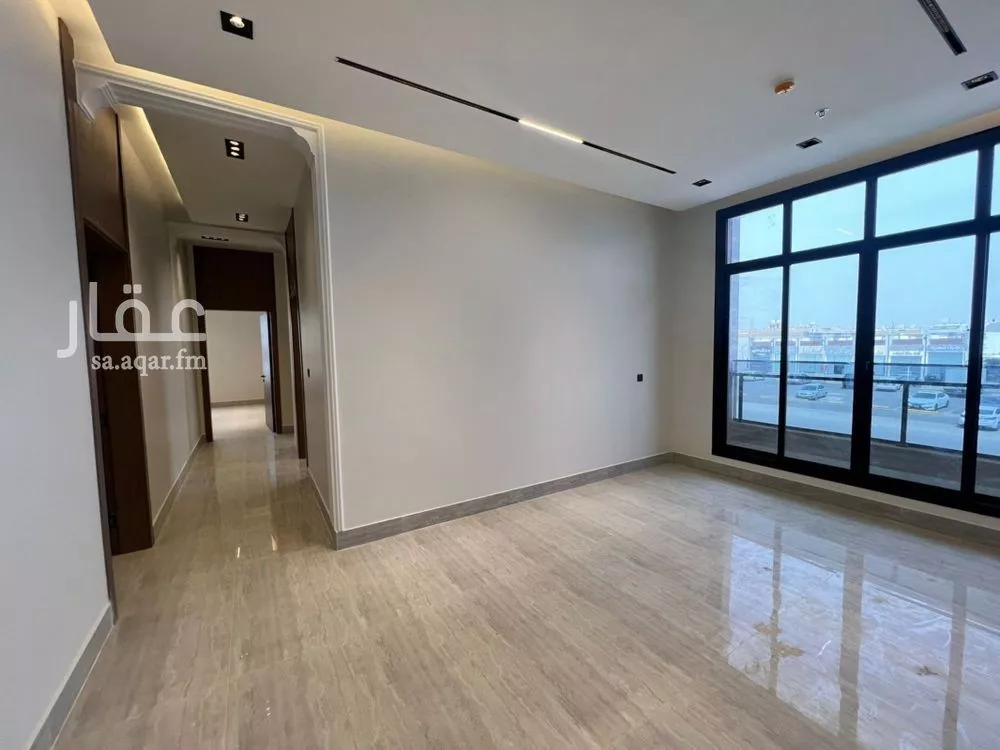 3 bedroom apartment in Al Yarmouk 3