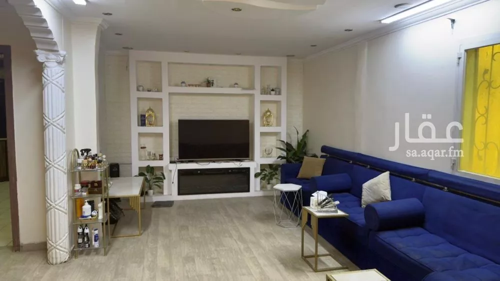 5 bedroom villa in Ad Dar Al Baida 2