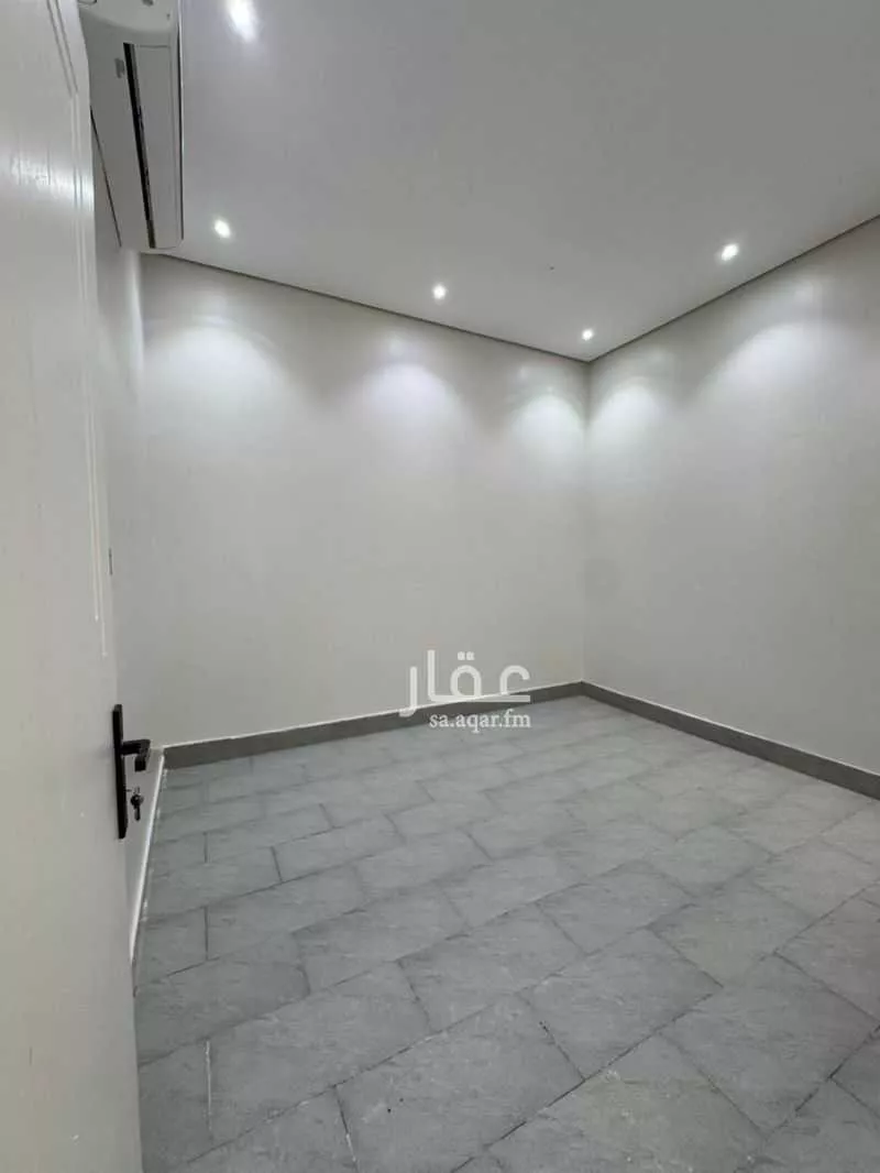 شقة 3 غرف في الرمال 7