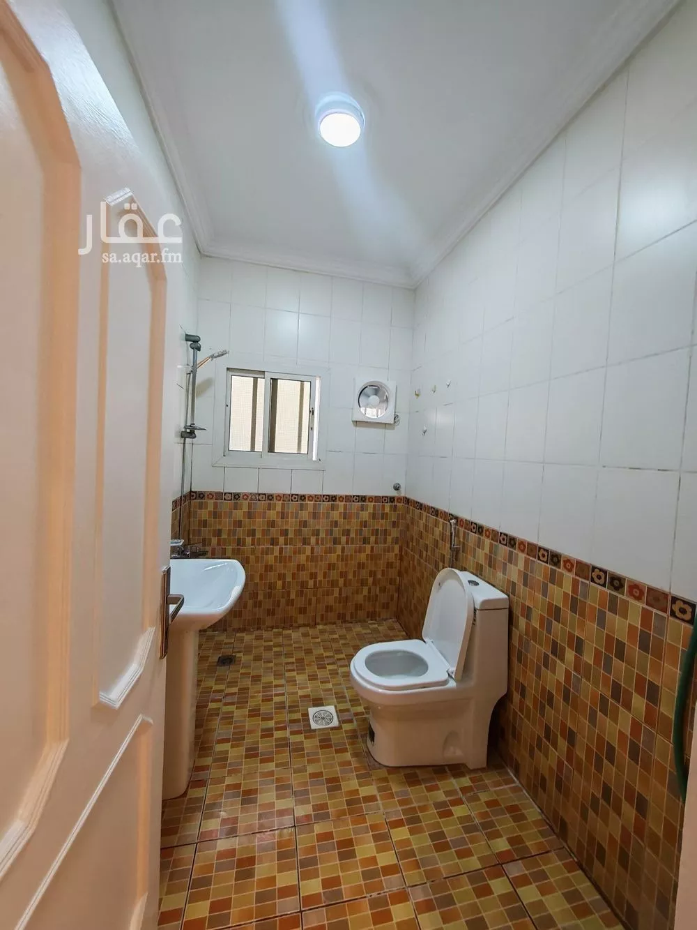 5 bedroom apartment in Al Salamah 12