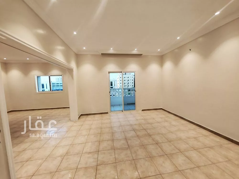 5 bedroom apartment in Al Salamah 9