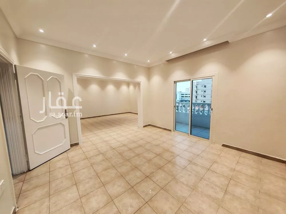 5 bedroom apartment in Al Salamah 10