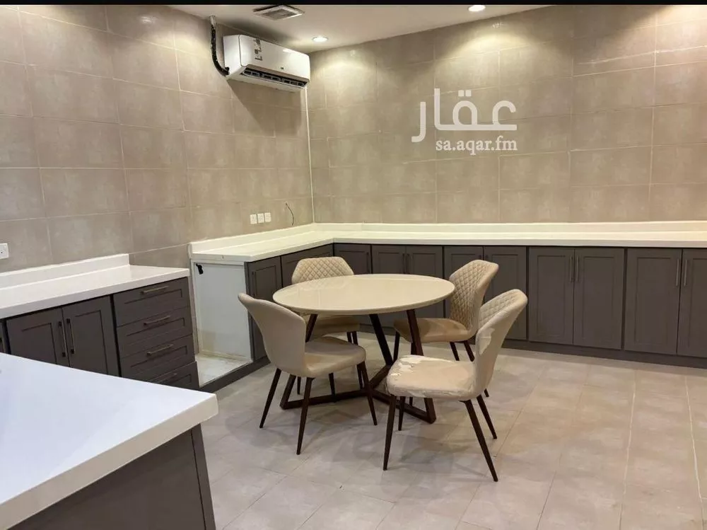 دور 4 غرف في لبن 10
