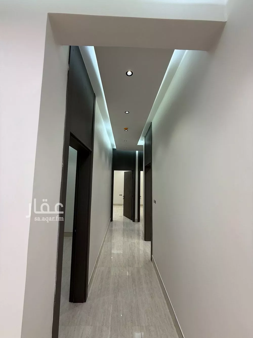 عمارة 1400 م² في الرمال 8