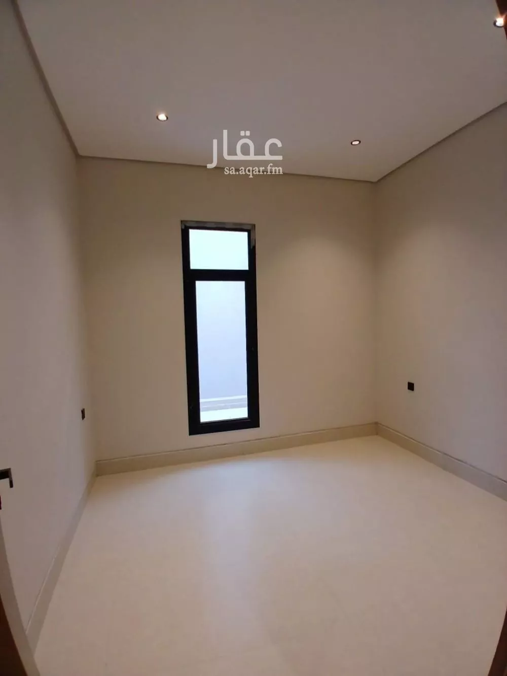 فيلا 4 غرف في الرمال 4