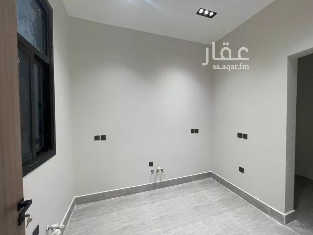 دور 3 غرف في اليرموك 4
