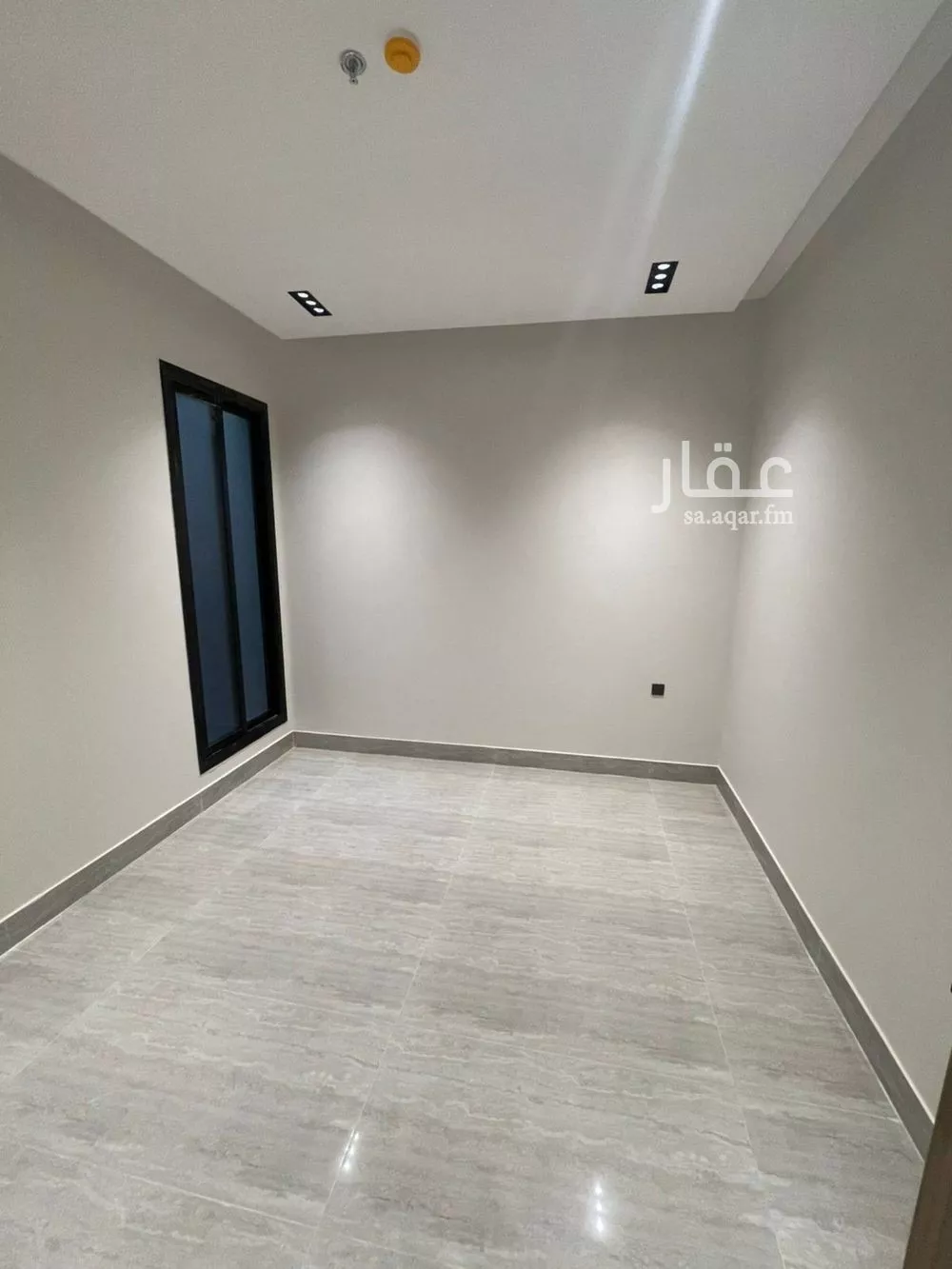شقة 3 غرف في اليرموك 4