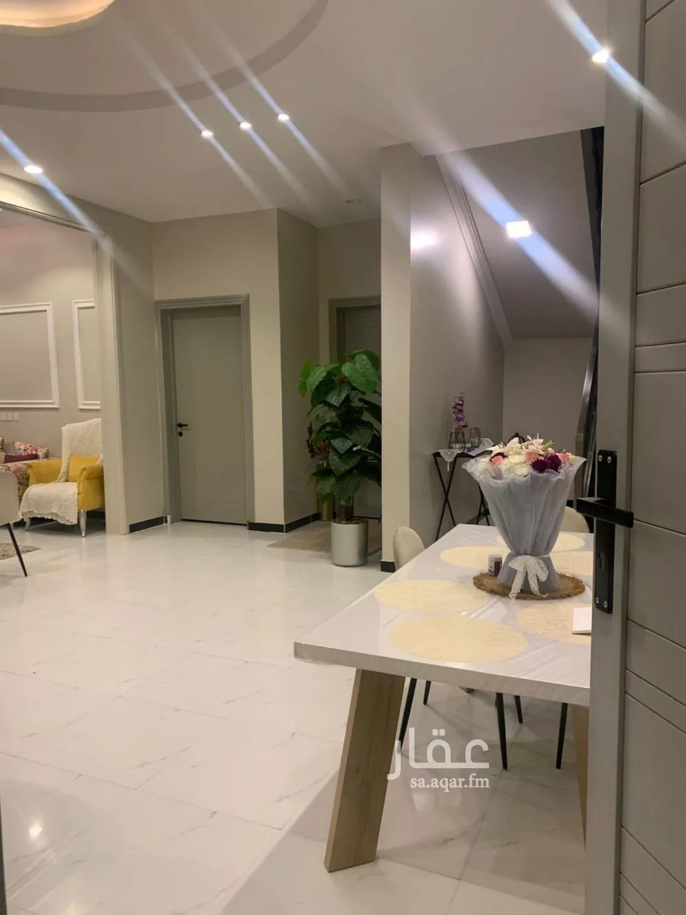 فيلا 5 غرف في الرمال 2