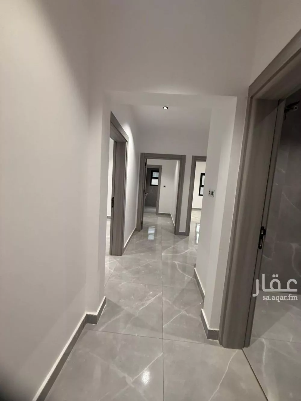 شقة 4 غرف في الشراع 2
