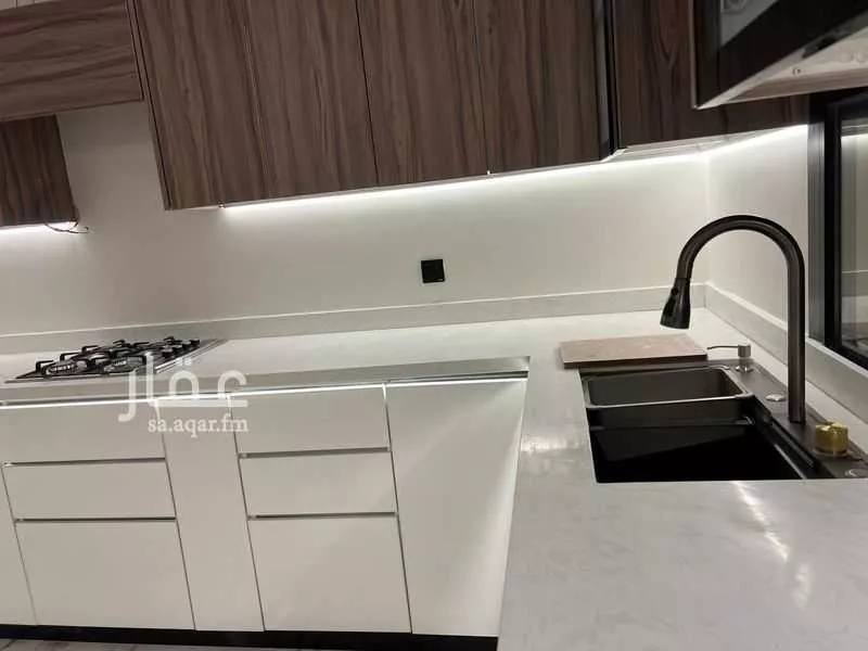 3 bedroom apartment in Al Aridh 17