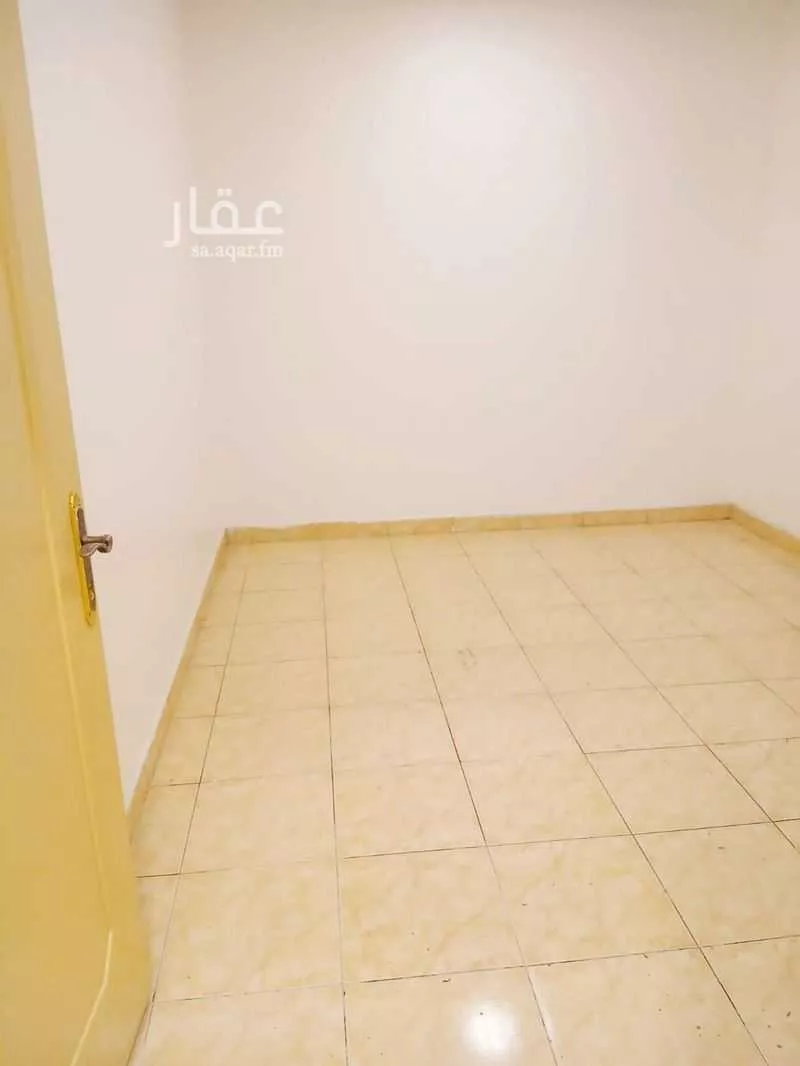 شقة 3 غرف في الملك فيصل 2