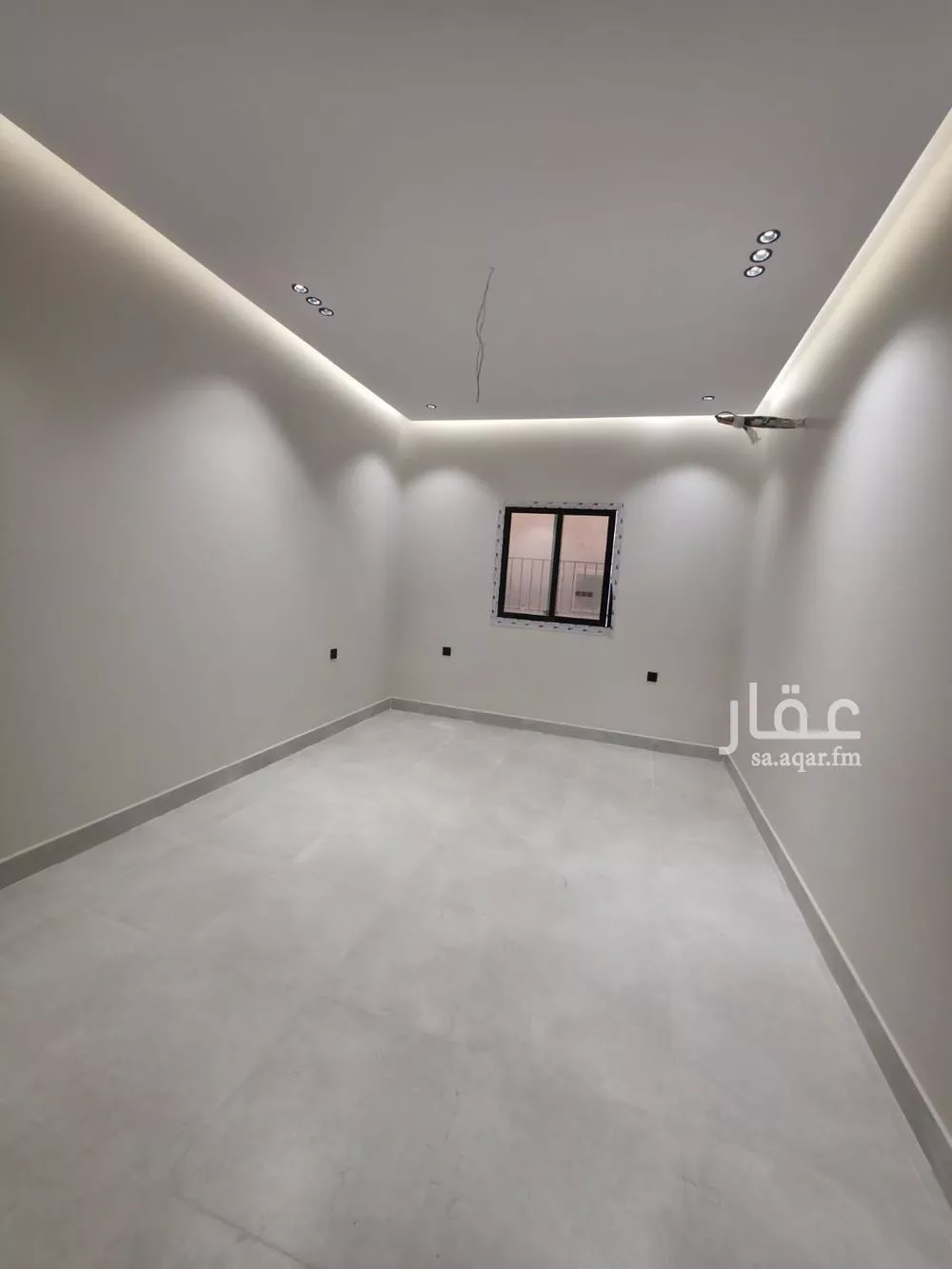4 bedroom apartment in Al Rawdah 8