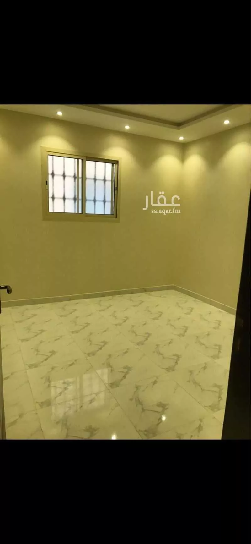 شقة 3 غرف في الرمال 5