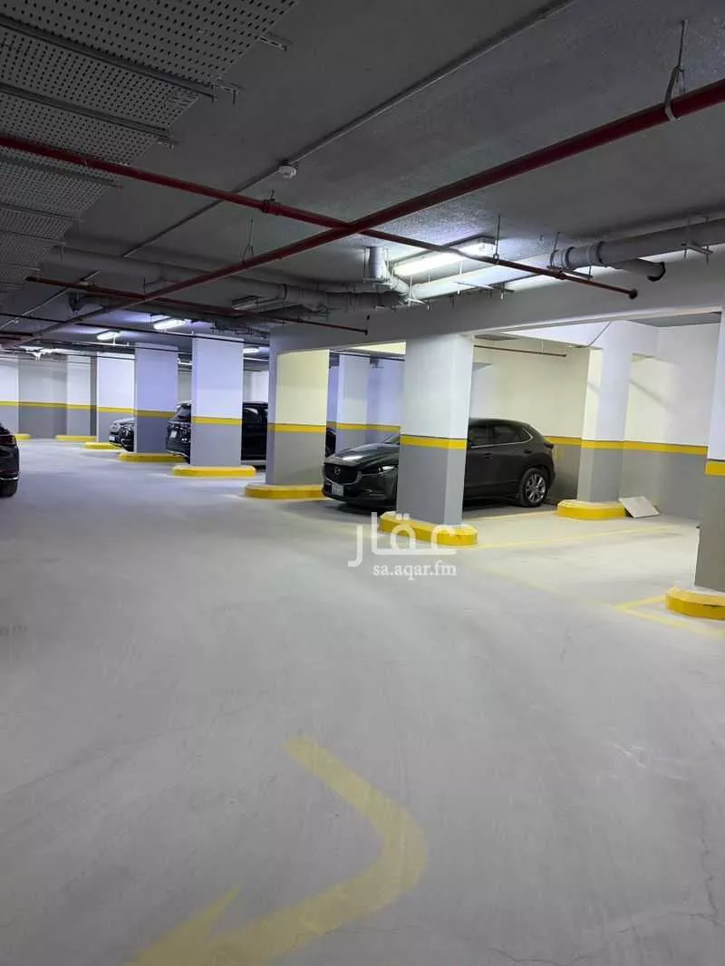 3 bedroom apartment in Al Aqiq 8