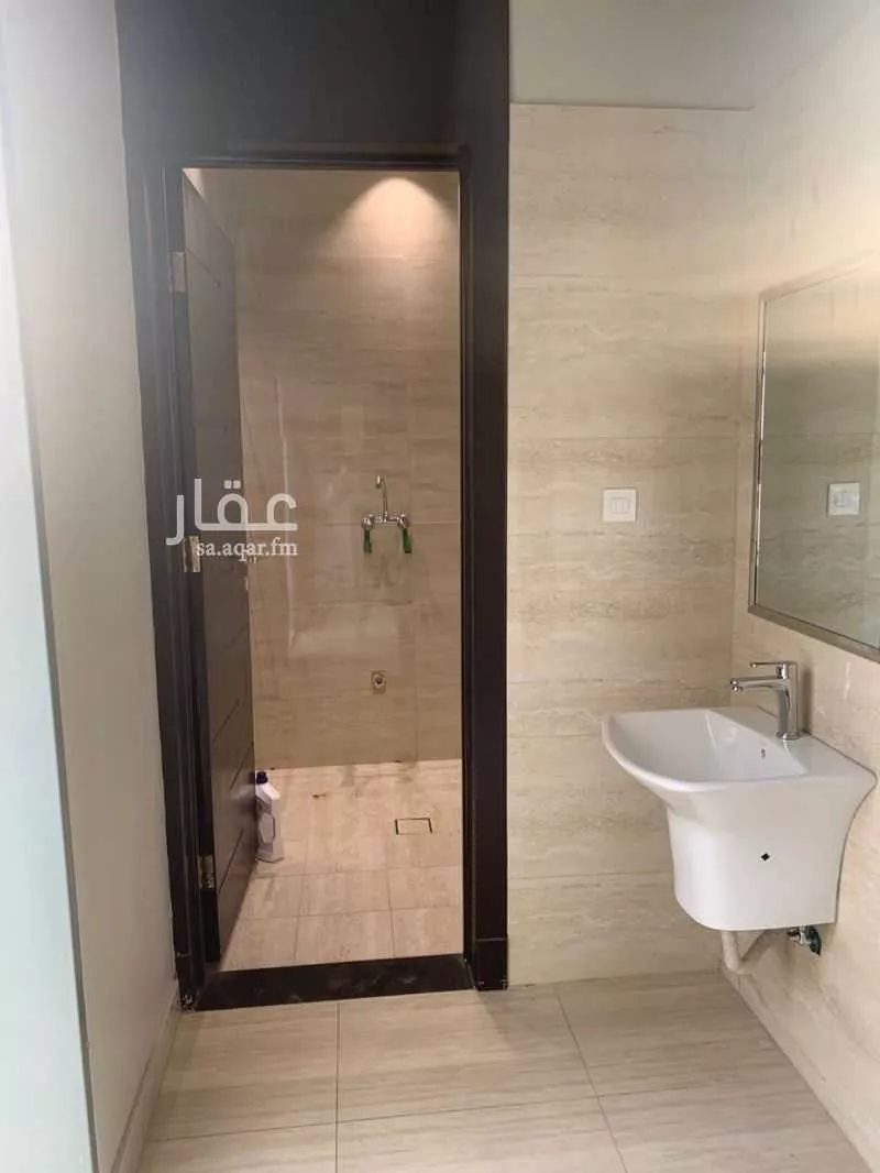 فيلا 6 غرف في طويق 8