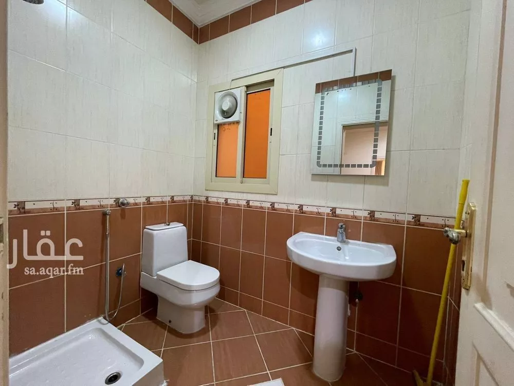 1 bedroom floor in Al Nuzhah 6