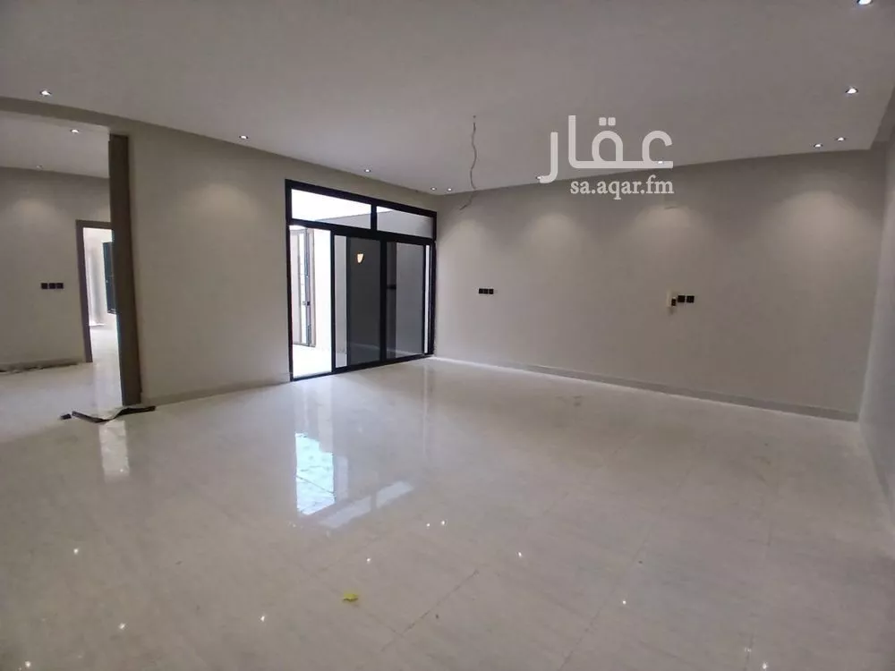 فيلا 8 غرف في الصواري 3