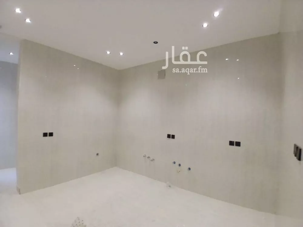 فيلا 8 غرف في الصواري 4