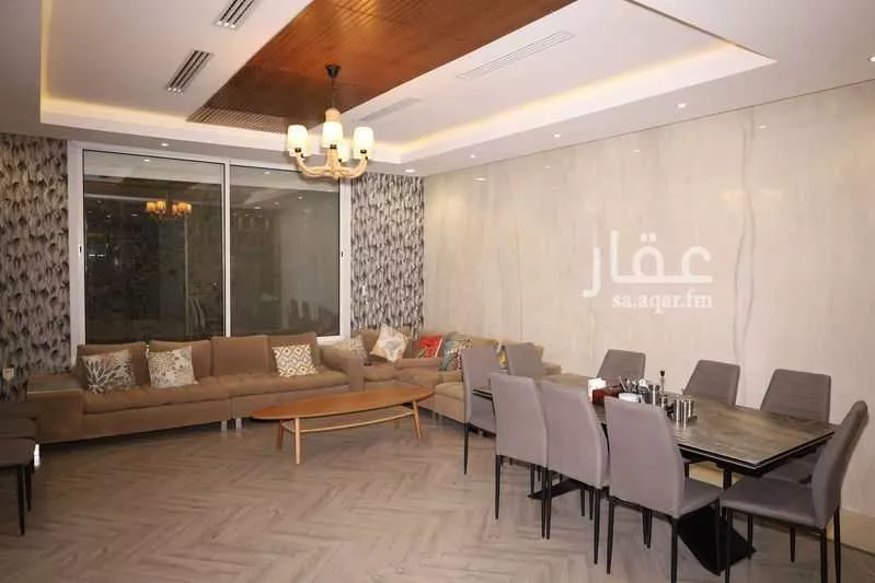 فيلا 8 غرف في العارض 2