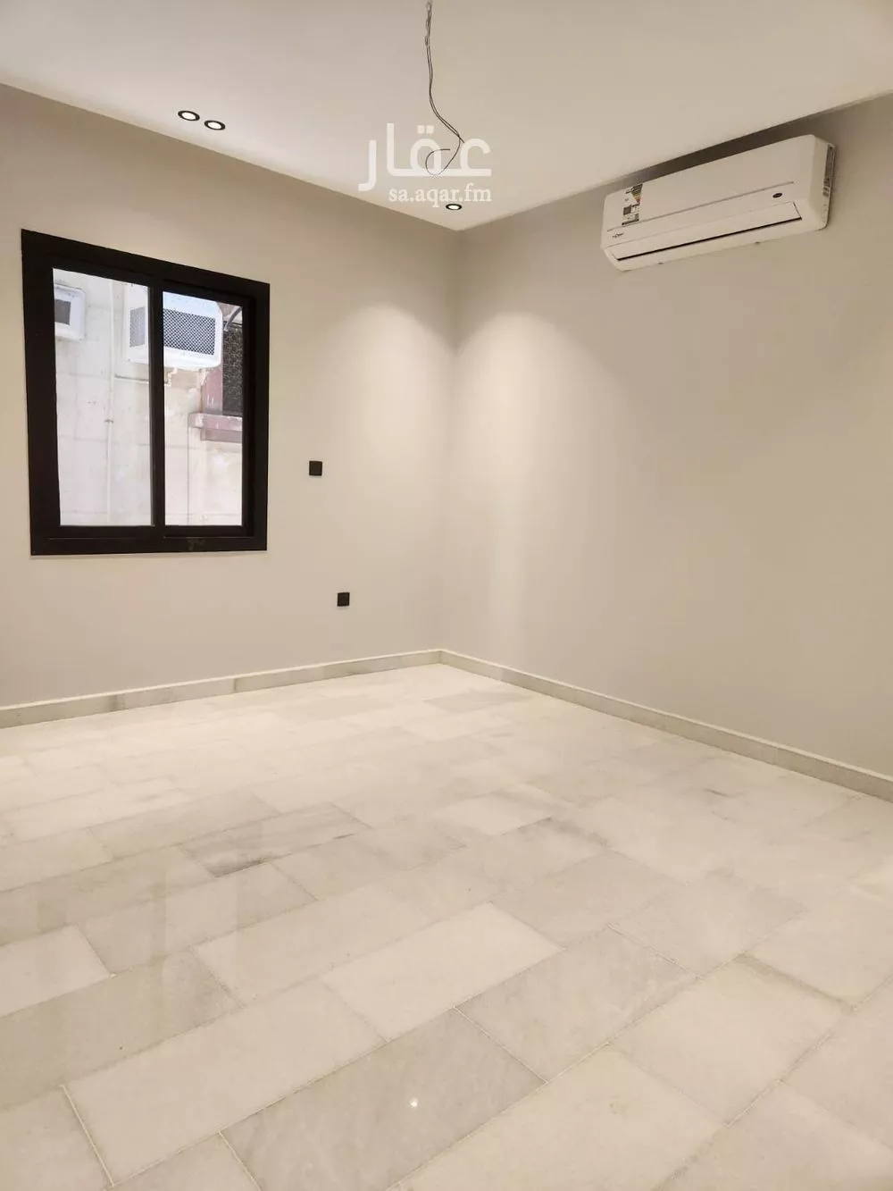 4 bedroom apartment in Al Rawdah 15