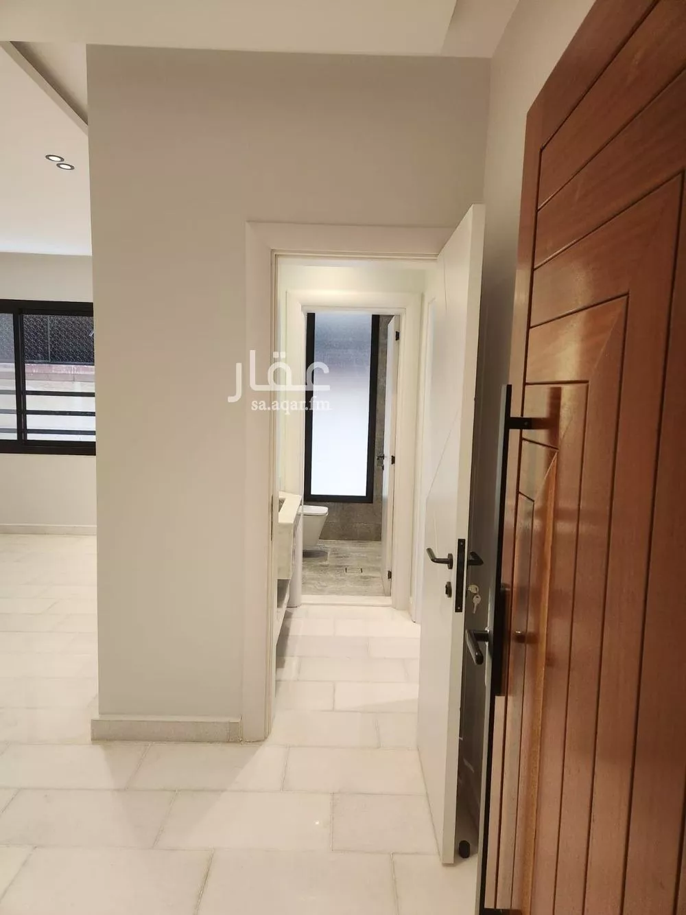 4 bedroom apartment in Al Rawdah 6