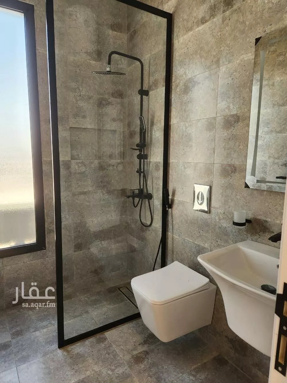 4 bedroom apartment in Al Rawdah 8