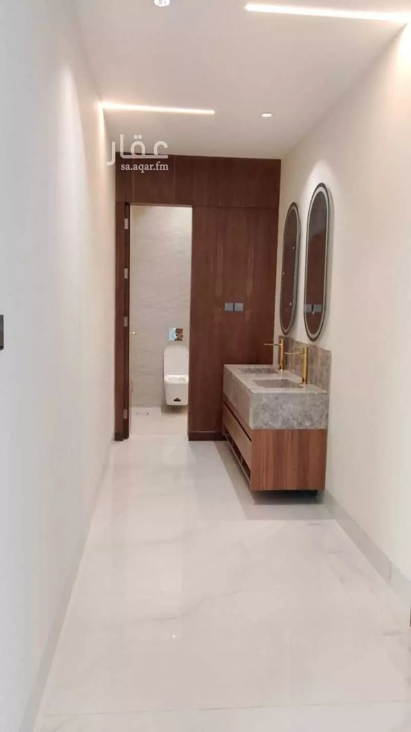 7 bedroom villa in Al Mahdiyyah 2