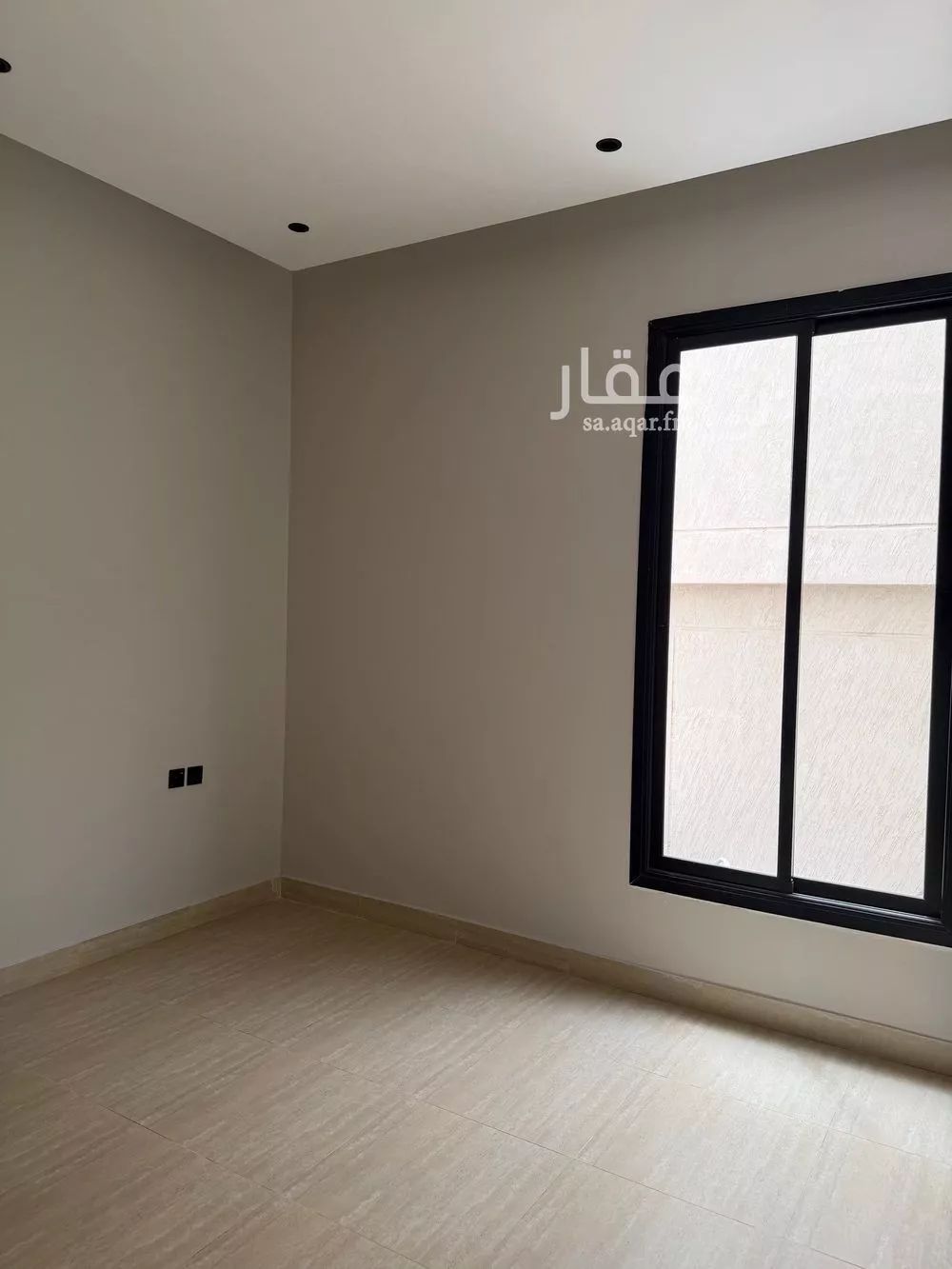 دور 4 غرف في الملك فيصل 7