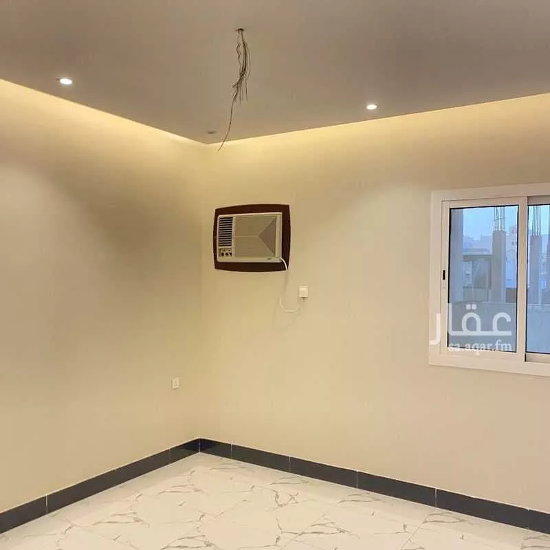 3 bedroom apartment in Mishrifah 3