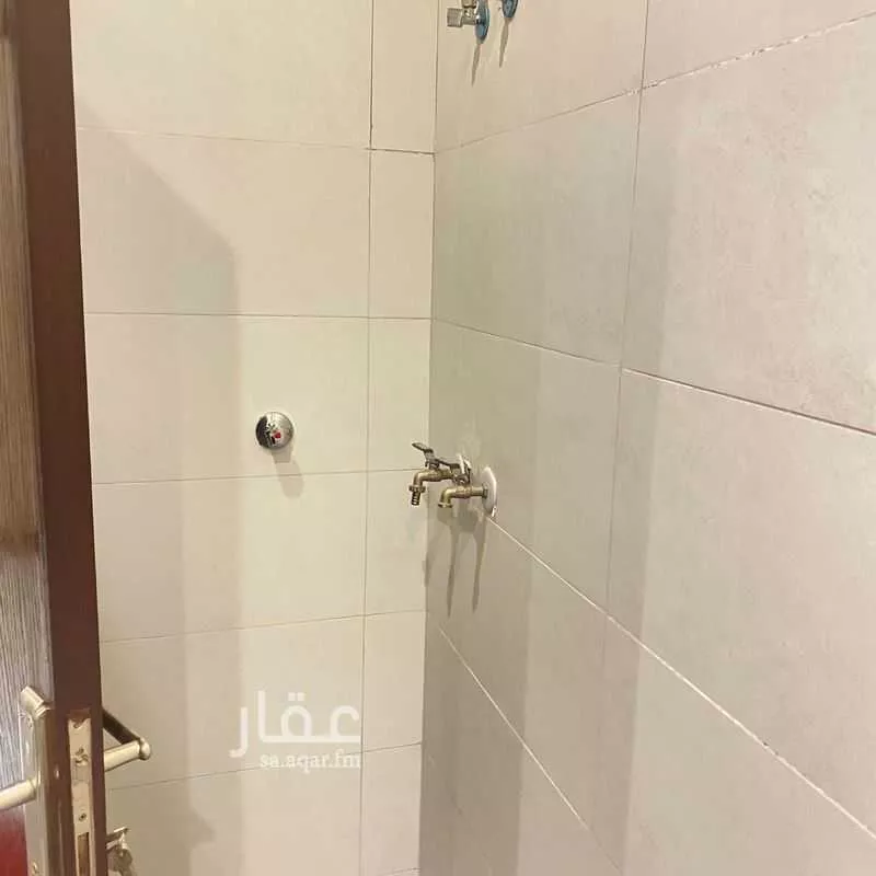 3 bedroom apartment in Mishrifah 4