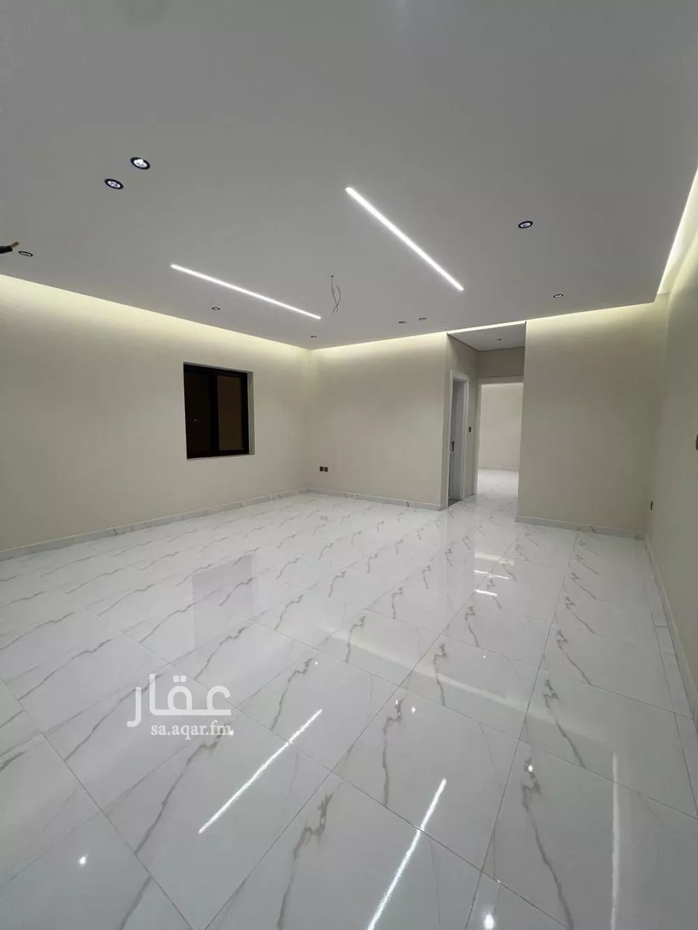 شقة 5 غرف في الريان 19