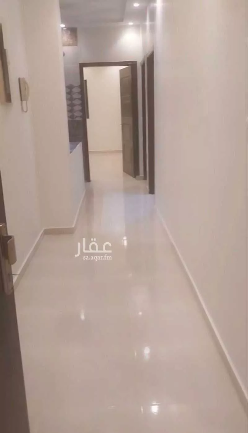شقة 3 غرف في الملك فهد 2