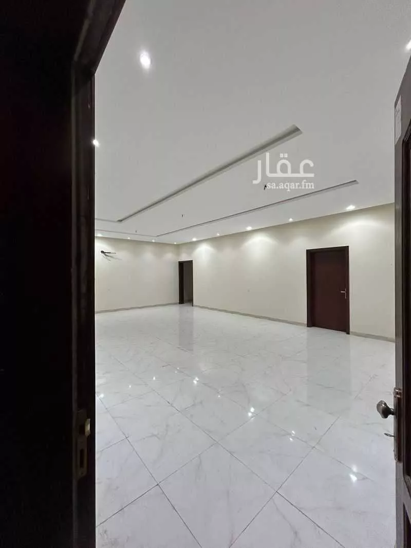 3 bedroom apartment in Jeddah 4