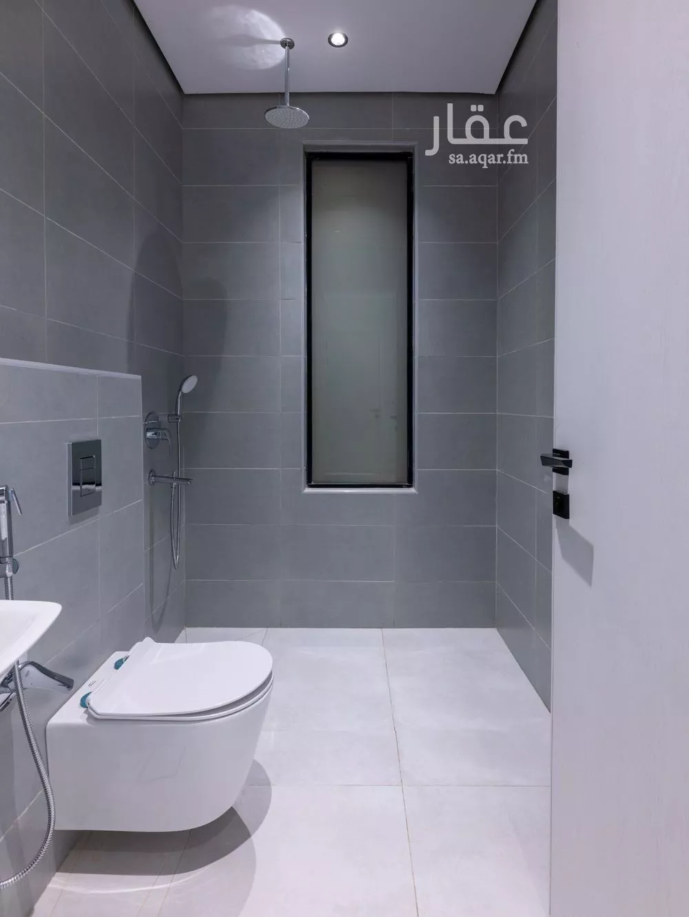دور 3 غرف في العارض 2
