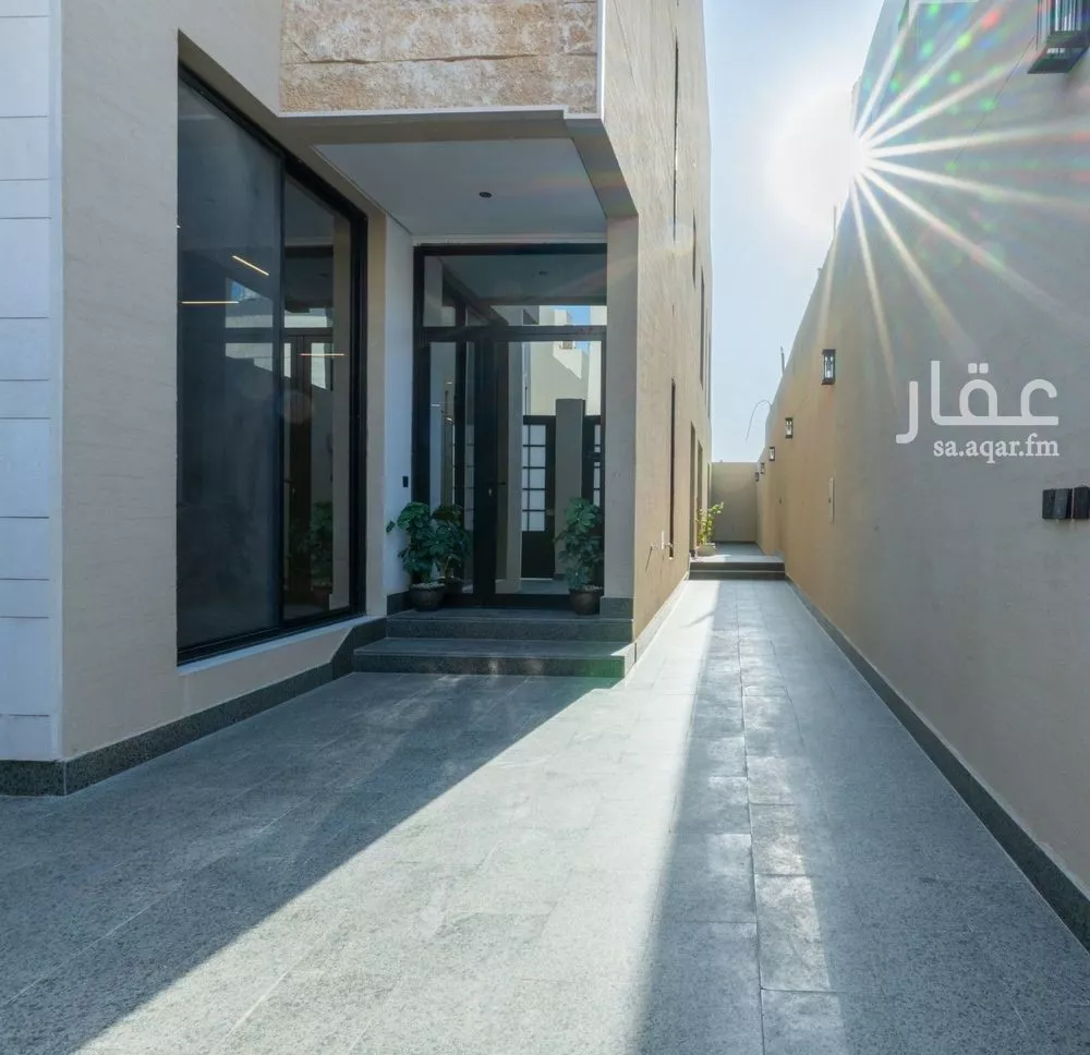 دور 3 غرف في العارض 2