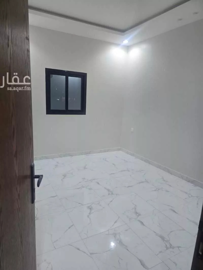 شقة 2 غرف في الثقبة 3