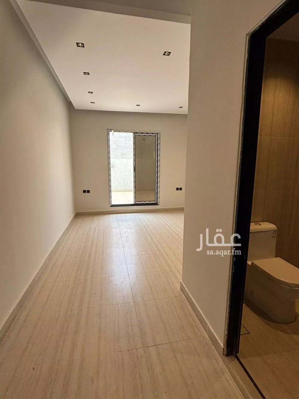 دور 3 غرف في العارض 12