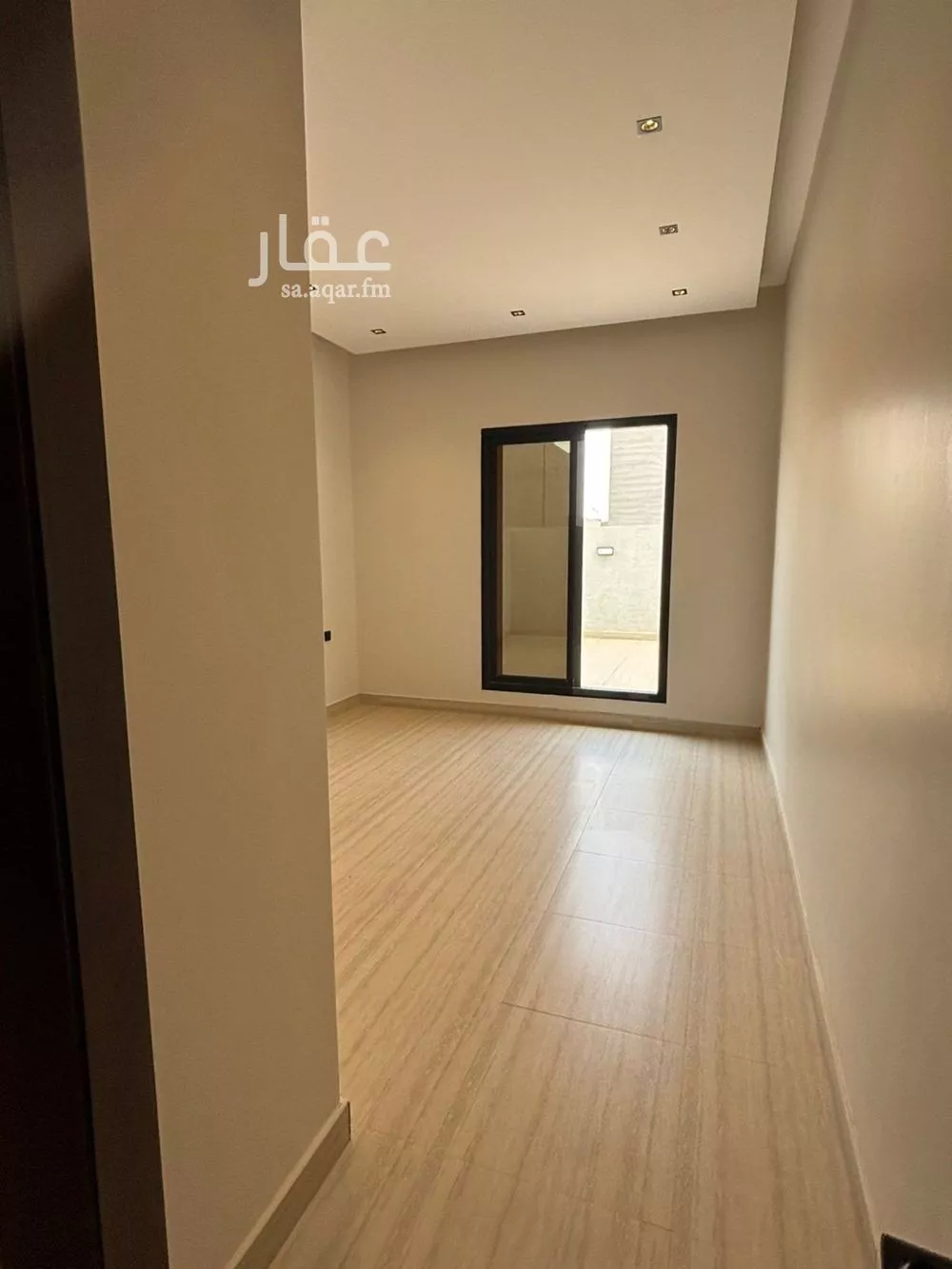 دور 3 غرف في العارض 14