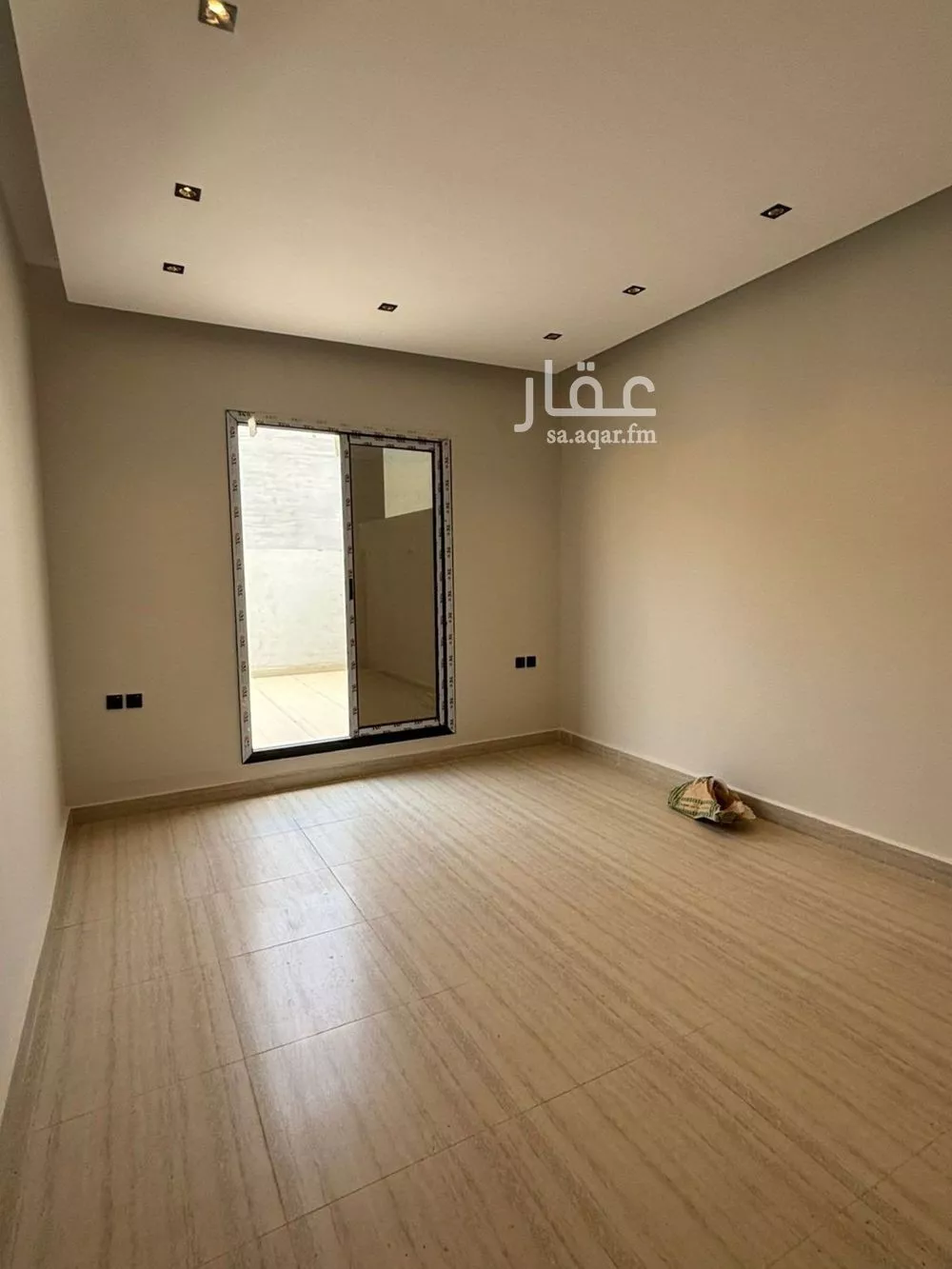 دور 3 غرف في العارض 3