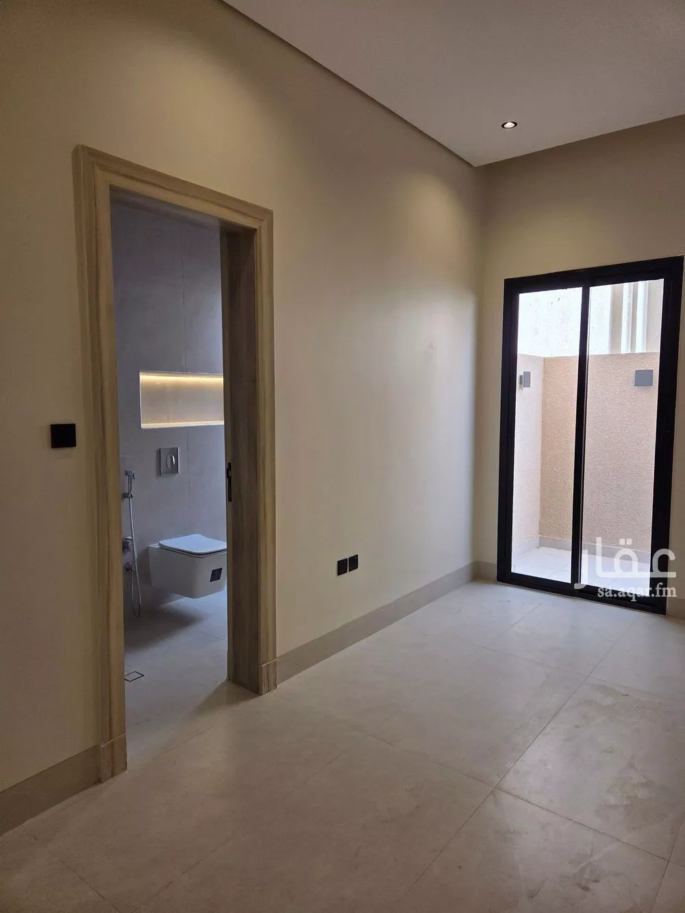 3 bedroom floor in Ar Rayan 9