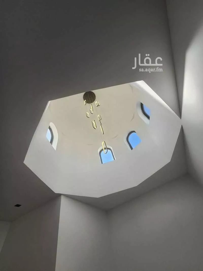 فيلا 5 غرف في الياقوت 18