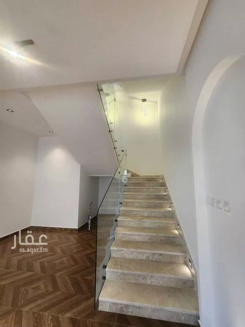 فيلا 5 غرف في الياقوت 19